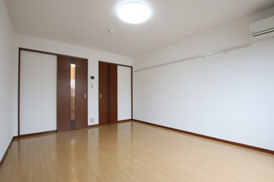 【洋室】 | カーサコンフォール