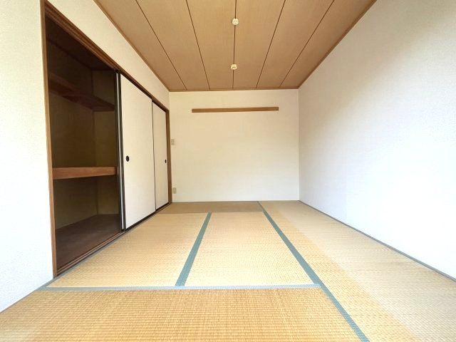 ディアコート小金台C棟の和室