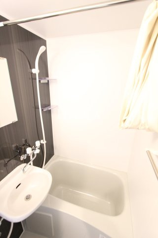 ユナイト寺前コーラルコーストの浴室