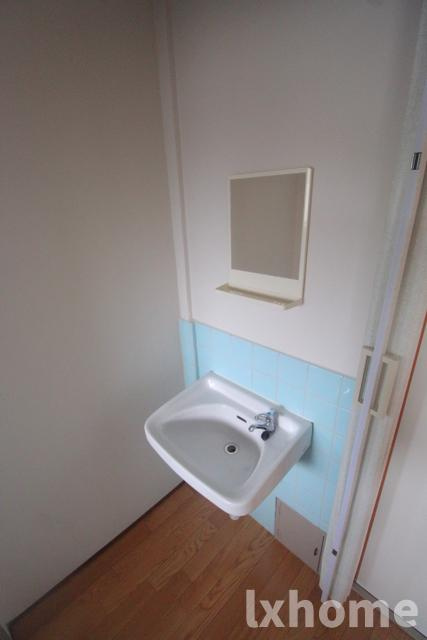 マンション清涼の洗面所|スペースが確保できる洗面所です