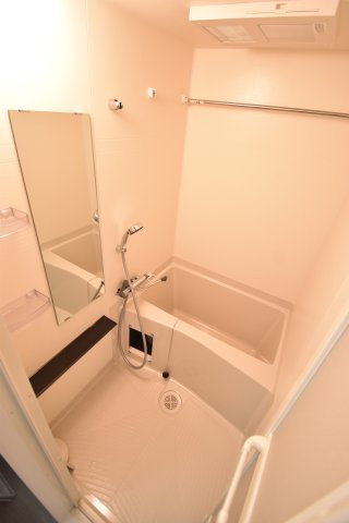 プレサンス大正フレンジの浴室
