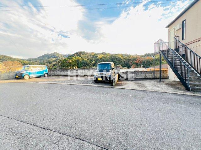 ラフォーレ平木場の駐車場