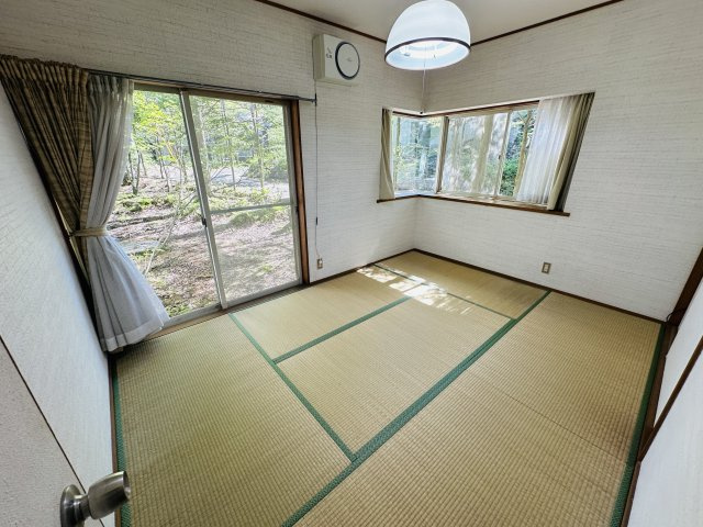 【商談中】南軽井沢 南平台エリア 中古戸建の和室