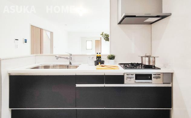 旭区上川井町　新築戸建のキッチン|使いやすいキッチンです施工例