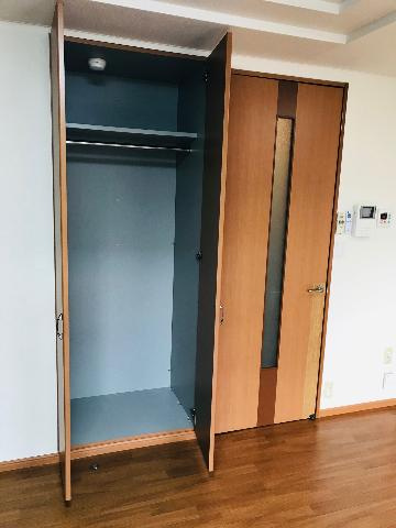 ハイツルーエンの収納