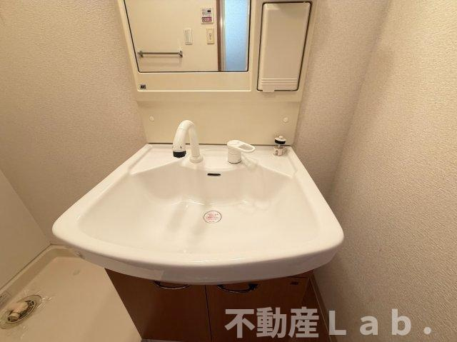 ハイツルーエン