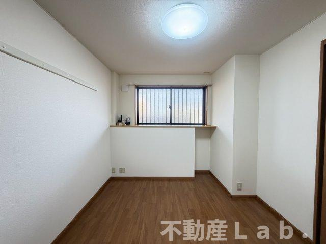 ハイツルーエンの洋室