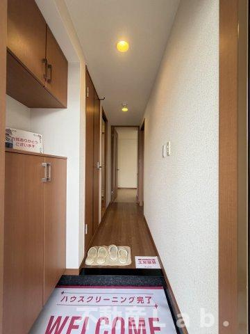 グランディールハイムの玄関