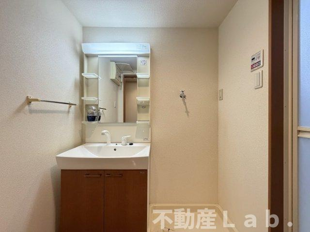 グランディールハイムの収納|南側のクローゼット