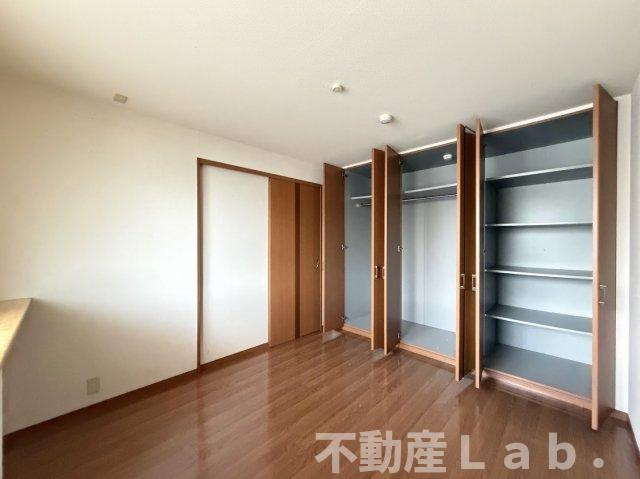 グランディールハイムの洋室