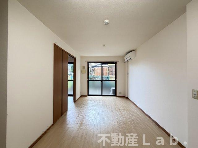 グランディールハイムの居間・リビング