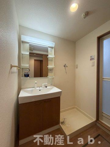 グランディールハイムの洗面所|洗髪洗面化粧台