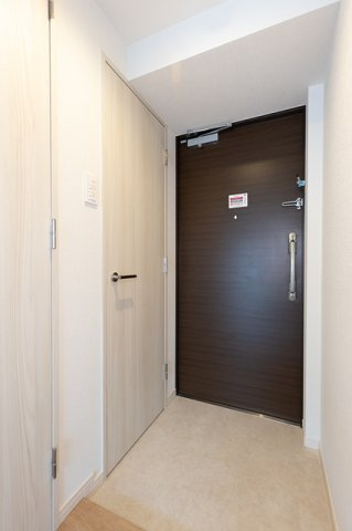 フィシオ飯田橋の玄関|※写真は同タイプ住戸です。