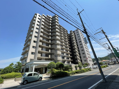 【外観】 | レックスガーデン大津南郷リオ | 豊かな居住性と、クオリティが見事に調和した住空間は、住まうことの喜びを感じさせてくれます。