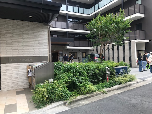 中野区弥生町１丁目の店舗一部