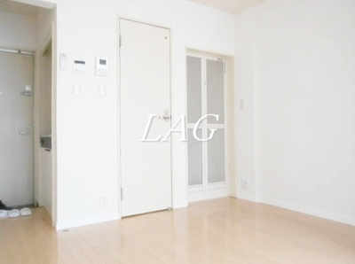 【居間・リビング】 | アルカンシェル薬園台 | 洋室のお部屋です。