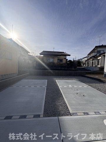 【新築戸建】　いわき市内郷宮町1期の駐車場|1号棟写真　舗装されたカースペースです。
