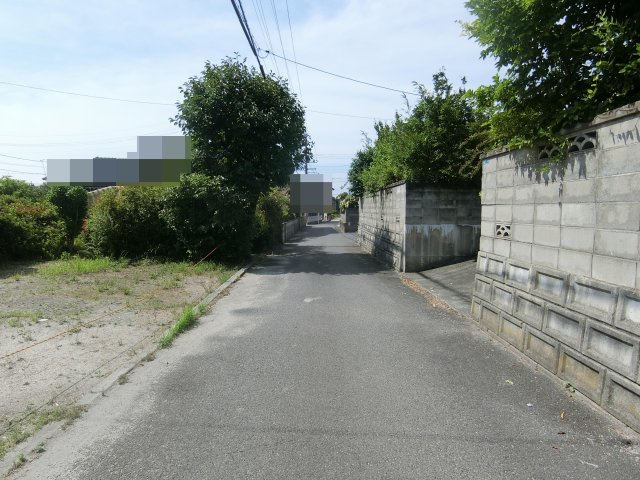 旗ヶ崎8丁目売土地（2区画）の前面道路含む現地写真