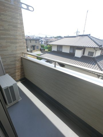 【バルコニー】