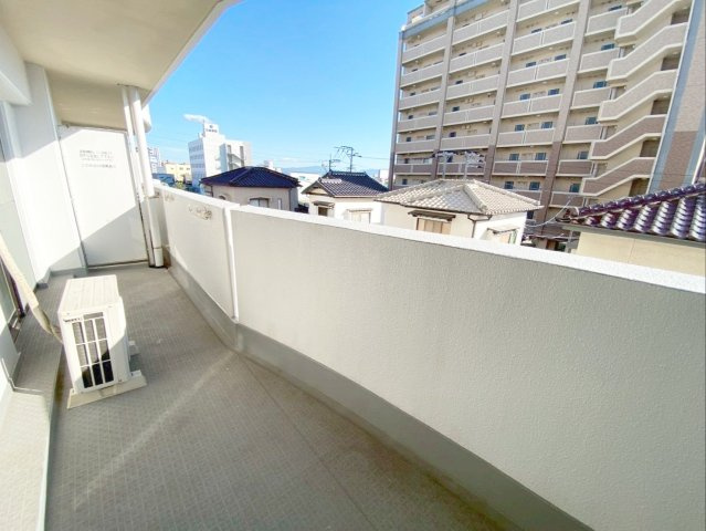 《オーナーチェンジ》スワンマンション東箱崎の駐車場|《オーナーチェンジ》敷地内駐車場です！（空き無し）