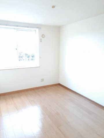 内装は落ち着いています