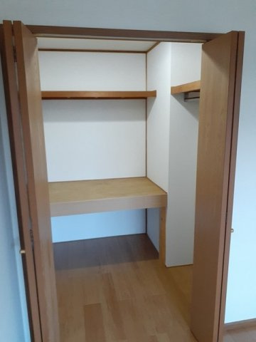 たっぷりとした収納スペースです