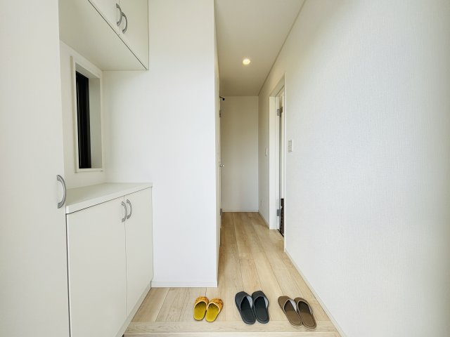 CG金武町屋嘉第2　2号棟　＼☆ご成約時キャッシュバック☆／の玄関