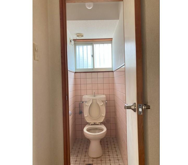 高知市一宮中町2丁目　中古戸建てのトイレ