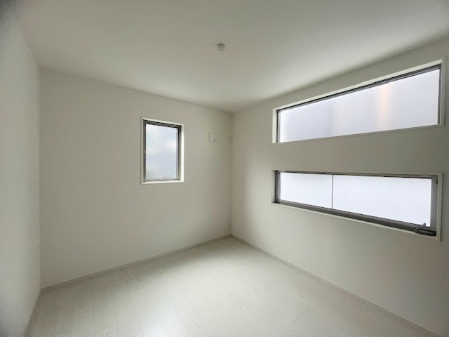 ◎茅ヶ崎市柳島1丁目　新築戸建　2号棟の洋室|5帖◇◇