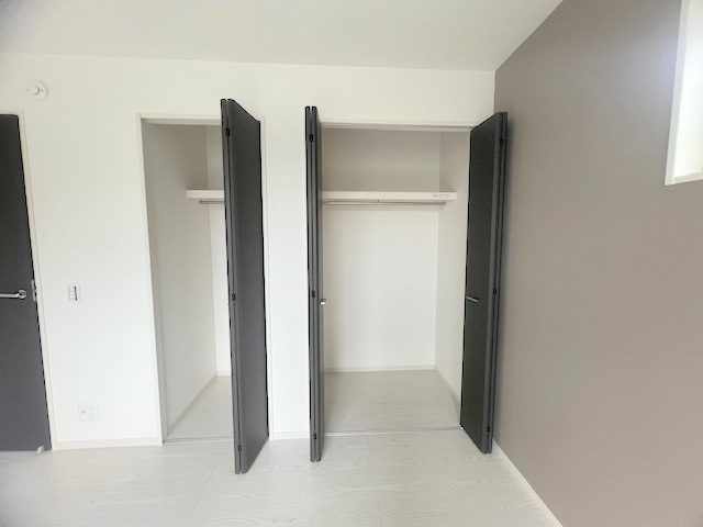 ◎茅ヶ崎市柳島1丁目　新築戸建　2号棟の収納|クローゼット完備◇◇