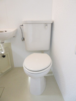 清潔感のあるトイレです