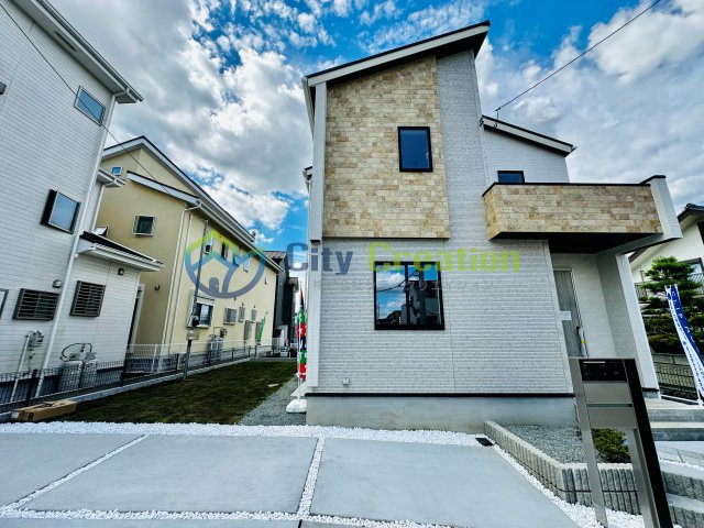 平塚市万田1丁目　新築戸建全1棟