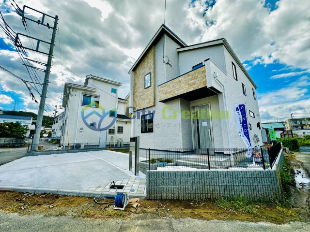 平塚市万田1丁目　新築戸建全1棟の外観