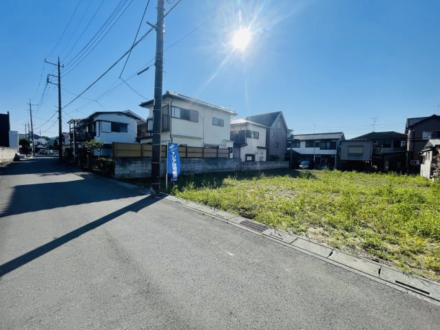 敷地面積53坪　売地　川越市古市場の外観|現地（2025年6月）撮影
前面道路：東側公道５．０ｍ/１０ｍ以上の接道