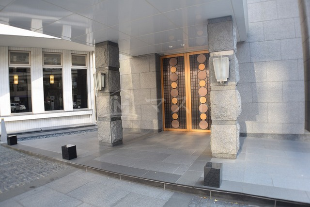 ザ・タワー大阪レジデンスのエントランス