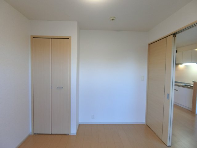 ブライト　スクエア　Ⅱの洋室