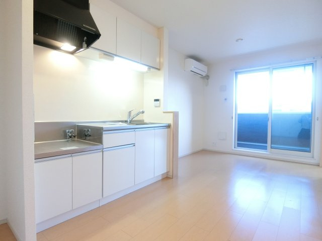 ブライト　スクエア　Ⅱの居間・リビング