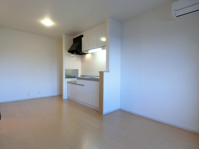 ブライト　スクエア　Ⅱの居間・リビング