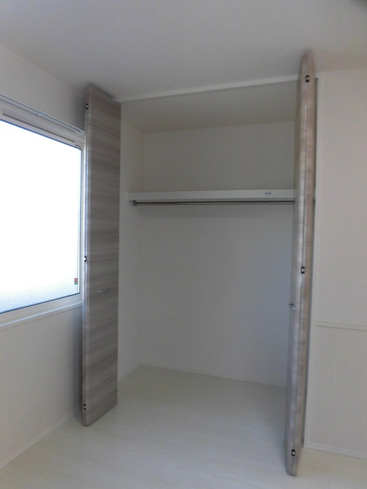 花笑み荘 B棟の洋室|Ｂ102 洋室クローゼット