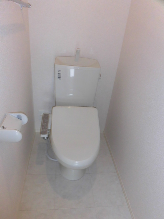 ラ・ヴェスタ|101 温水洗浄暖房便座