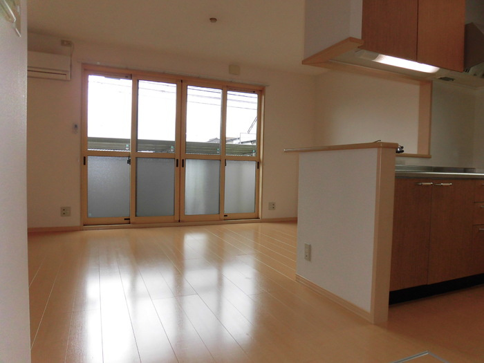 マルクイーン A棟|Ａ101リビング