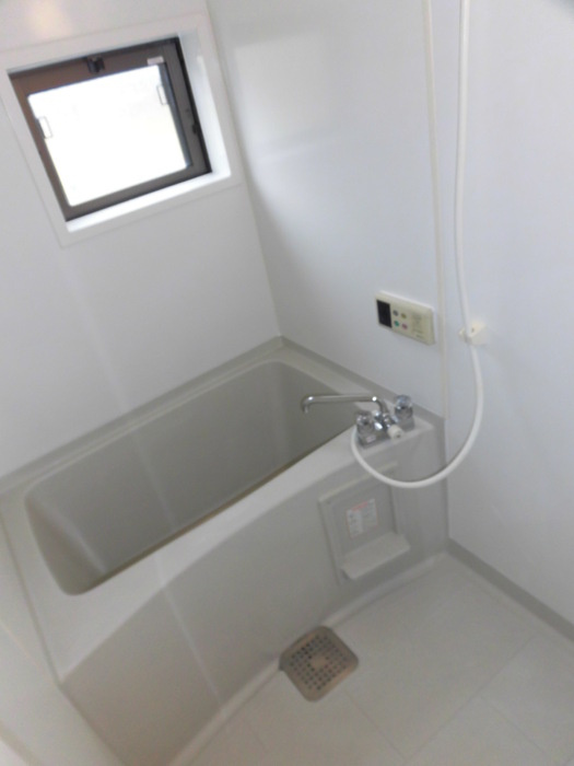 マルクイーン A棟|Ａ101浴室