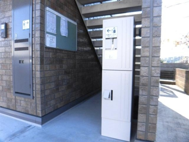 セジュール・希らら|宅配ボックス