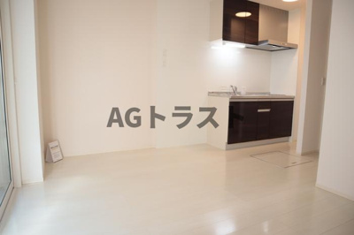 【居間・リビング】 | 第８グリーンハイツ