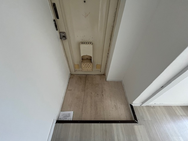 公団狭山住宅7号棟の玄関