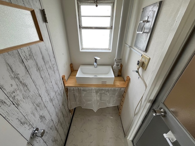 公団狭山住宅7号棟の洗面所