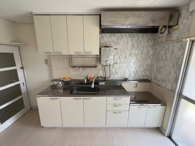 公団狭山住宅7号棟のキッチン