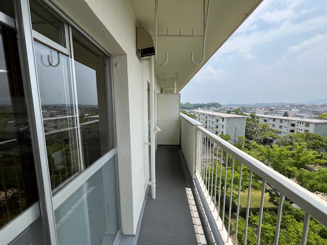 公団狭山住宅5号棟のバルコニー