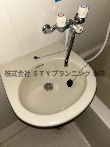 仲介手数料０円！STUDIO　SHIROGANEの洗面所