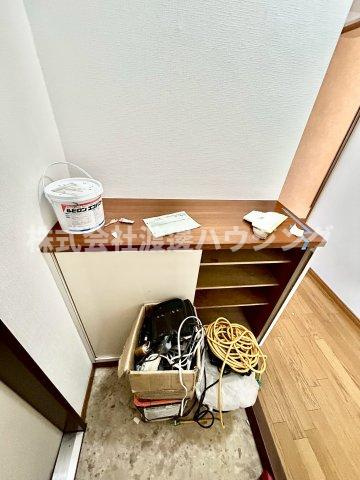 メゾン千里丘I棟の収納|下駄箱付き